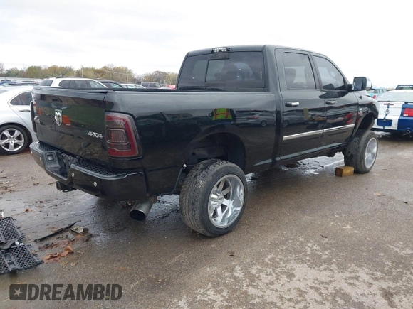 2016 Ram 2500 SLT with VIN 3C6UR5DL9GG307513, listed as a IAAI auction lot 40840976 with 249,047 mi miles. Bid and sale history available at carsss.com. Image 4.