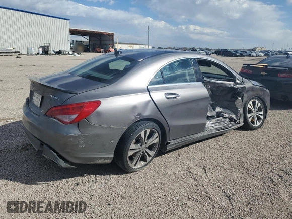 2018 Mercedes-Benz CLA 250 z VIN WDDSJ4GB2JN567499, wystawiony jako Copart lot #41745375 z przebiegiem 71 457 mil mil oraz Czysty tytuł • Clean title. Historia ofert i sprzedaży dostępna na DreamBid. Obrazek 3.