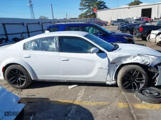 2020 Dodge Charger Scat Pack with VIN 2C3CDXGJ0LH184370, listed as a IAAI auction lot 41079462 with 45,025 mi miles. Bid and sale history available at carsss.com. Image 13.