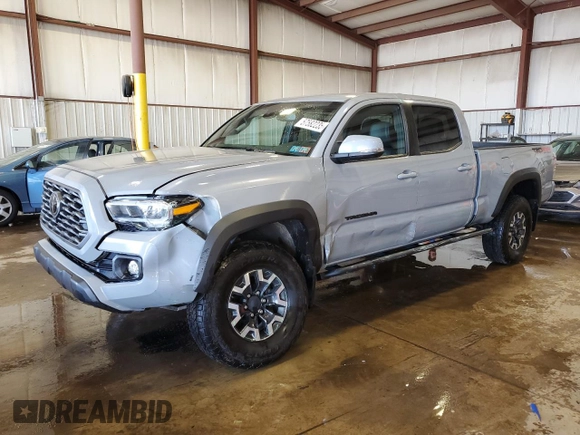 2020 Toyota Tacoma SR5 with VIN 3TMDZ5BN0LM091107, listed as a Copart auction lot 57582235 with 39,331 mi miles and Salvage title. Bid and sale history available at DreamBid. Image 1.