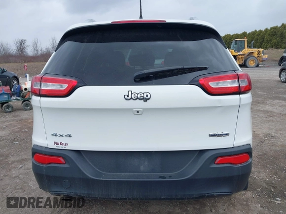 2017 Jeep Cherokee Latitude with VIN 1C4PJMCB3HW530794, listed as a IAAI auction lot 41854670 with 103,798 mi miles. Bid and sale history available at carsss.com. Image 16.