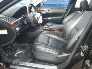 2007 Mercedes-Benz S 550 z VIN WDDNG71X37A062279, wystawiony jako Copart lot #53285205 z przebiegiem Nie podano mil oraz Szkoda całkowita • Salvage title. Historia ofert i sprzedaży dostępna na DreamBid. Obrazek 7.
