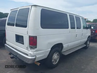 2007 Ford Econoline Passenger XL z VIN 1FBNE31L47DB16682, wystawiony jako IAAI lot #42286228 z przebiegiem 160 802 mil mil oraz . Historia ofert i sprzedaży dostępna na DreamBid. Obrazek 4.