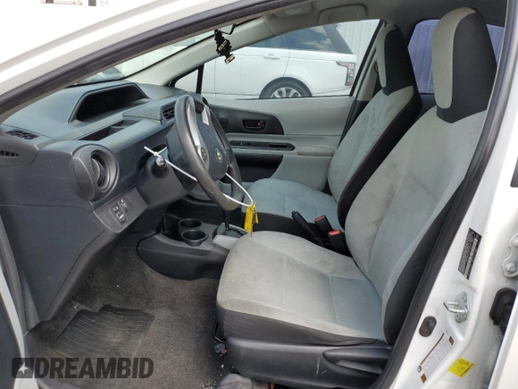 2012 Toyota Prius One with VIN JTDKDTB3XC1015531, listed as a Copart auction lot 54593835 with 186,487 mi miles and Salvage Title. Bid and sale history available at DreamBid. Image 7.