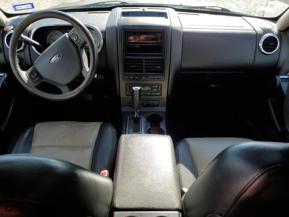 2007 Ford Explorer Sport Trac Limited with VIN 1FMEU33K57UA16766, listed as a Copart auction lot 88343055 with 219,113 mi miles and Salvage Title. Bid and sale history available at carsss.com. Image 8.