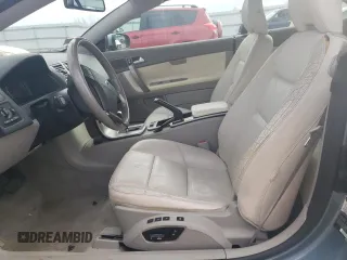 2009 Volvo C70 с VIN YV1MC67219J074564, выставлен на аукционе Copart как лот 85817294 с пробегом 129 342 миль миль и На запчасти • Non repairable. История ставок и продаж доступна на DreamBid. Изображение 7.