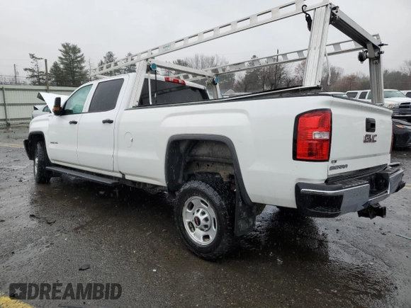 2018 GMC Sierra 2500HD z VIN 1GT12REG1JF126729, wystawiony jako Copart lot #84289454 z przebiegiem Nie podano mil oraz Szkoda całkowita • Salvage title. Historia ofert i sprzedaży dostępna na DreamBid. Obrazek 2.
