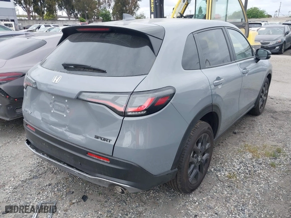 2025 Honda HR-V Sport with VIN 3CZRZ2H51SM749201, listed as a IAAI auction lot 41892399 with 3,067 mi miles. Bid and sale history available at carsss.com. Image 4.