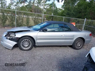2004 Chrysler Sebring LXi with VIN 1C3EL55R44N258455, listed as a IAAI auction lot 42108552 with 113,216 mi miles and . Bid and sale history available at DreamBid. Image 14.