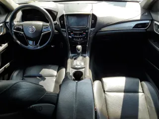 2013 Cadillac ATS Performance Collection RWD z VIN 1G6AD5SXXD0143112, wystawiony jako Copart lot #50972895 z przebiegiem 131 731 mil mil oraz Tytuł czysty. Historia ofert i sprzedaży dostępna na DreamBid. Obrazek 8.