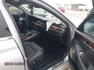 2019 Genesis G90 3.3T Premium with VIN KMTF34JA4KU058688, listed as a IAAI auction lot 41501184 with 85,530 mi miles. Bid and sale history available at carsss.com. Image 5.