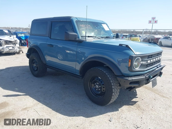 2022 Ford Bronco with VIN 1FMDE5AP8NLB71317, listed as a IAAI auction lot 41847695 with 21,484 mi miles and . Bid and sale history available at DreamBid. Image 1.
