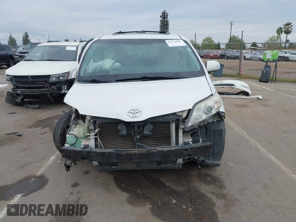 2014 Toyota Sienna Ltd with VIN 5TDDK3DC0ES090319, listed as a IAAI auction lot 41778096 with 171,953 mi miles. Bid and sale history available at carsss.com. Image 13.