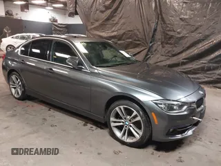 2018 BMW 3 Series 330i xDrive with VIN WBA8D9G54JNU72698, listed as a IAAI auction lot 41326965 with 81,988 mi miles. Bid and sale history available at carsss.com. Image 1.