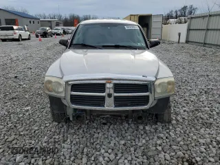 2007 Dodge Dakota SLT with VIN 1D7HW48P97S197684, listed as a Copart auction lot 86328944 with 122,969 mi miles and Salvage Title. Bid and sale history available at carsss.com. Image 5.