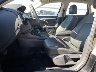 2019 Volkswagen Jetta S с VIN 3VWC57BU4KM122798, выставлен на аукционе Copart как лот 53028445 с пробегом 143 676 миль миль и Списание • Salvage title. История ставок и продаж доступна на DreamBid. Изображение 7.