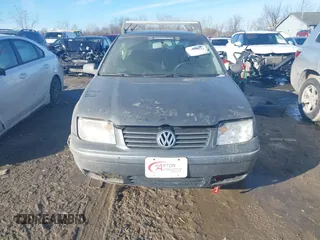 2004 Volkswagen Jetta Sedan GLS with VIN 3VWSA69M64M092875, listed as a IAAI auction lot 41450639 with 143,520 mi miles. Bid and sale history available at carsss.com. Image 12.