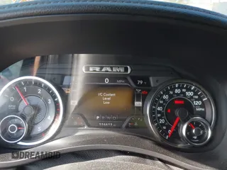 2019 Ram 2500 Laramie with VIN 3C6UR5NL9KG607477, listed as a IAAI auction lot 41712518 with 116,613 mi miles. Bid and sale history available at carsss.com. Image 7.