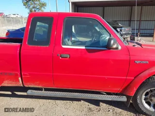 2002 Ford Ranger XL Fleet with VIN 1FTYR44V62PB22992, listed as a IAAI auction lot 40501493 with 211,517 mi miles. Bid and sale history available at carsss.com. Image 14.