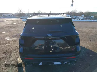 2021 Ford Explorer ST with VIN 1FM5K8GC3MGA38099, listed as a IAAI auction lot 41373517 with 108,347 mi miles. Bid and sale history available at carsss.com. Image 17.