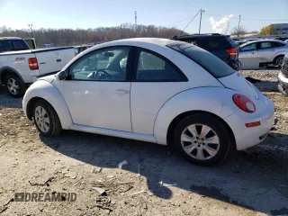 2009 Volkswagen New Beetle Coupe S with VIN 3VWRW31C39M503187, listed as a Copart auction lot 83265224 with 135,546 mi miles and Non Repairable. Bid and sale history available at carsss.com. Image 2.