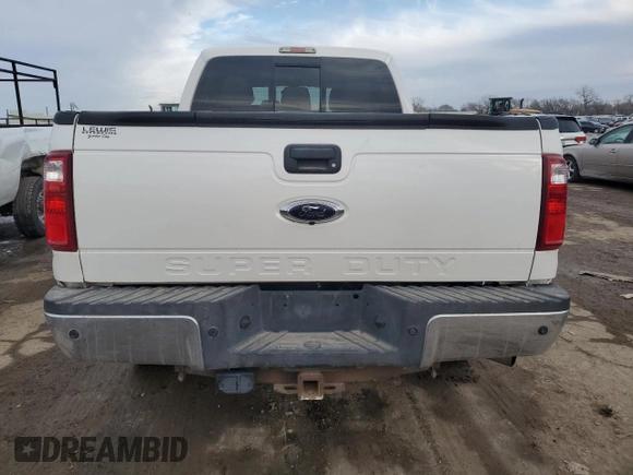 2014 Ford F-250 XL z VIN 1FT7W2BT7EEB01675, wystawiony jako Copart lot #87730115 z przebiegiem Nie podano mil oraz Szkoda całkowita • Salvage title. Historia ofert i sprzedaży dostępna na DreamBid. Obrazek 6.