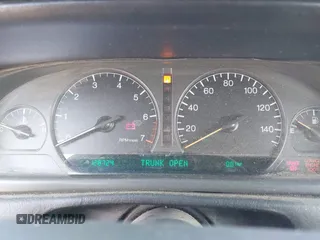 2001 Cadillac Eldorado Touring ETC z VIN 1G6ET12911B103774, wystawiony jako IAAI lot #41998828 z przebiegiem 128 724 mil mil oraz . Historia ofert i sprzedaży dostępna na DreamBid. Obrazek 7.