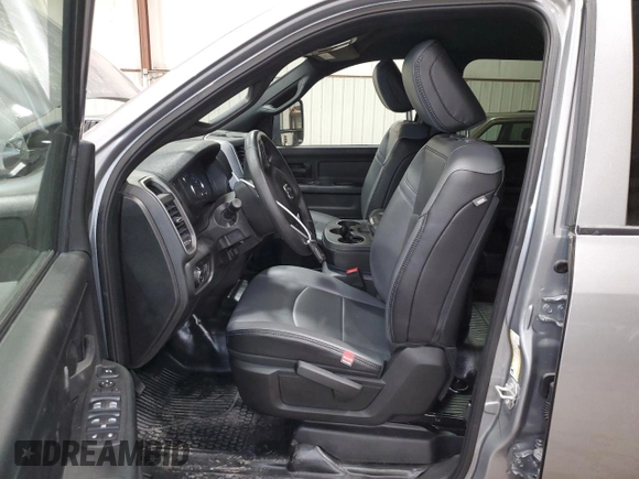 2024 Ram 2500 Tradesman with VIN 3C6UR5HJ5RG288017, listed as a Copart auction lot 41655705 with 2,920 mi miles and Salvage title. Bid and sale history available at DreamBid. Image 7.