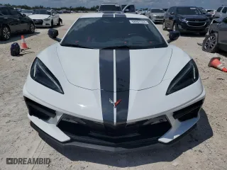 2020 Chevrolet Corvette 2LT with VIN 1G1Y72D47L5114052, listed as a Copart auction lot 68007553 with 5,933 mi miles. Bid and sale history available at carsss.com. Image 5.