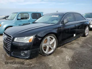 2018 Audi A8 L with VIN WAU44AFD0JN000782, listed as a Copart auction lot 68575924 with 99,098 mi miles and Non Repairable. Bid and sale history available at carsss.com. Image 1.