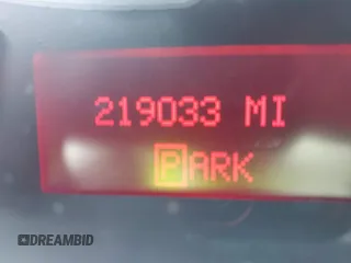 2008 Pontiac Grand Prix z VIN 2G2WP552081146514, wystawiony jako IAAI lot #42469455 z przebiegiem 219 033 mil mil oraz . Historia ofert i sprzedaży dostępna na DreamBid. Obrazek 7.