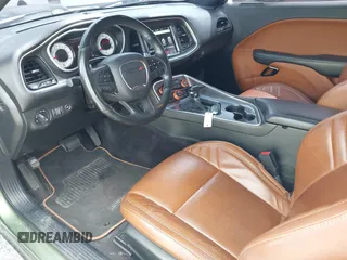 2018 Dodge Challenger R/T Scat Pack с VIN 2C3CDZFJXJH279609, выставлен на аукционе IAAI как лот 42760574 с пробегом 28 030 миль миль и . История ставок и продаж доступна на DreamBid. Изображение 5.