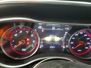 2018 Dodge Charger R/T z VIN 2C3CDXCT7JH234556, wystawiony jako Copart lot #52567785 z przebiegiem 168 726 mil mil oraz Szkoda całkowita • Salvage title. Historia ofert i sprzedaży dostępna na DreamBid. Obrazek 9.