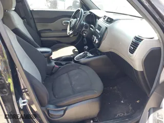 2016 Kia Soul with VIN KNDJN2A29G7361777, listed as a IAAI auction lot 42088748 with 149,553 mi miles. Bid and sale history available at carsss.com. Image 5.