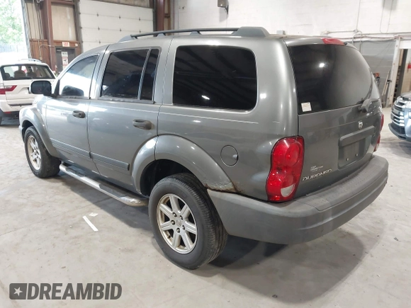 2005 Dodge Durango SXT with VIN 1D4HD38K85F618253, listed as a IAAI auction lot 42536726 with 174,304 mi miles and . Bid and sale history available at DreamBid. Image 3.
