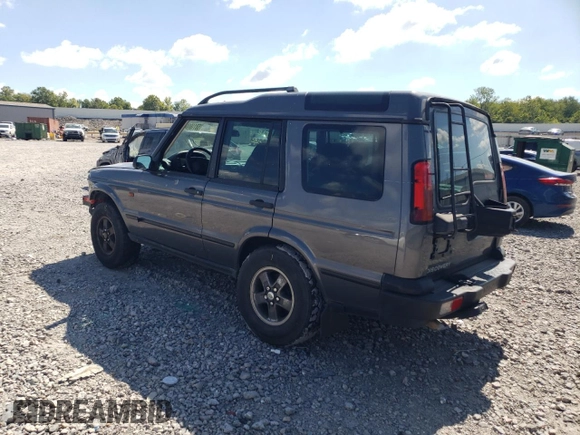 2003 Land Rover Discovery SE with VIN SALTW16433A821144, listed as a Copart auction lot 68110174 with 0 mi miles and Salvage Title. Bid and sale history available at carsss.com. Image 2.