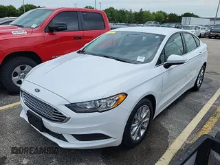 2017 Ford Fusion SE z VIN 3FA6P0H73HR319658, wystawiony jako IAAI lot #42806844 z przebiegiem 76 939 mil mil oraz . Historia ofert i sprzedaży dostępna na DreamBid. Obrazek 8.
