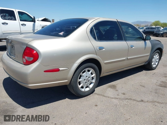 2000 Nissan Maxima GXE z VIN JN1CA31D0YT739248, wystawiony jako IAAI lot #42089086 z przebiegiem 140 979 mil mil oraz . Historia ofert i sprzedaży dostępna na DreamBid. Obrazek 4.