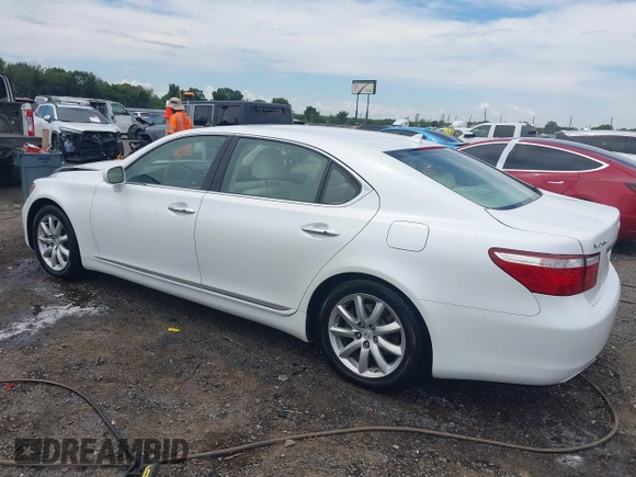 2007 Lexus LS 460 L with VIN JTHGL46F275003065, listed as a IAAI auction lot 42620085 with 238,634 mi miles and . Bid and sale history available at DreamBid. Image 3.