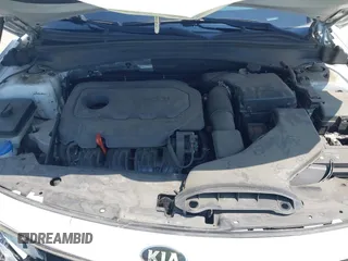 2016 Kia Optima LX with VIN 5XXGT4L31GG081280, listed as a IAAI auction lot 42721927 with 77,980 mi miles and . Bid and sale history available at DreamBid. Image 10.