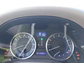 2012 Lexus IS 250 z VIN JTHBF5C24C5184608, wystawiony jako IAAI lot #41947108 z przebiegiem 223 021 mil mil oraz . Historia ofert i sprzedaży dostępna na DreamBid. Obrazek 7.