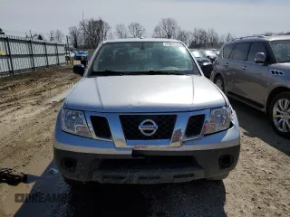 2015 Nissan Frontier Pro-4X with VIN 1N6AD0EV1FN701118, listed as a Copart auction lot 53055055 with 225,081 mi miles and Salvage title. Bid and sale history available at DreamBid. Image 5.