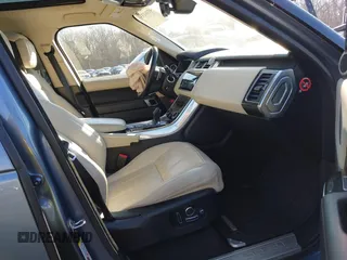 2019 Land Rover Range Rover Sport HSE Dynamic with VIN SALWV2SV7KA421090, listed as a IAAI auction lot 41161330 with 41,748 mi miles. Bid and sale history available at carsss.com. Image 5.