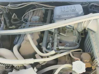 2003 Jeep Grand Cherokee Laredo z VIN 1J4GW48S43C610264, wystawiony jako IAAI lot #42846947 z przebiegiem 174 898 mil mil oraz . Historia ofert i sprzedaży dostępna na DreamBid. Obrazek 14.