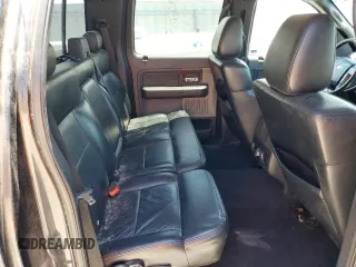 2005 Ford F-150 XLT с VIN 1FTPW12535FA82693, выставлен на аукционе Copart как лот 62860105 с пробегом Не указан миль и Чистый • Clean title. История ставок и продаж доступна на DreamBid. Изображение 10.