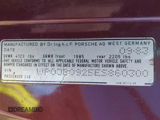 1984 Porsche 928 z VIN WP0JB0925ES860300, wystawiony jako IAAI lot #41581309 z przebiegiem 115 151 mil mil oraz . Historia ofert i sprzedaży dostępna na DreamBid. Obrazek 9.