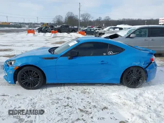 2016 Subaru BRZ Limited with VIN JF1ZCAC13G9600662, listed as a IAAI auction lot 41316487 with 88,851 mi miles. Bid and sale history available at carsss.com. Image 14.