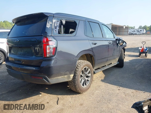 2024 Chevrolet Tahoe Z71 z VIN 1GNSKPKD8RR177147, wystawiony jako IAAI lot #42383508 z przebiegiem 28 772 mil mil oraz . Historia ofert i sprzedaży dostępna na DreamBid. Obrazek 4.