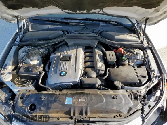 2007 BMW 5 Series 525i with VIN WBANE53537CW61863, listed as a Copart auction lot 53611705 with 134,014 mi miles and Salvage Title. Bid and sale history available at carsss.com. Image 11.