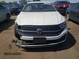 2024 Volkswagen Jetta Sport with VIN 3VWAM7BU4RM023323, listed as a Copart auction lot 59050035 with 7,322 mi miles and Salvage title. Bid and sale history available at DreamBid. Image 5.